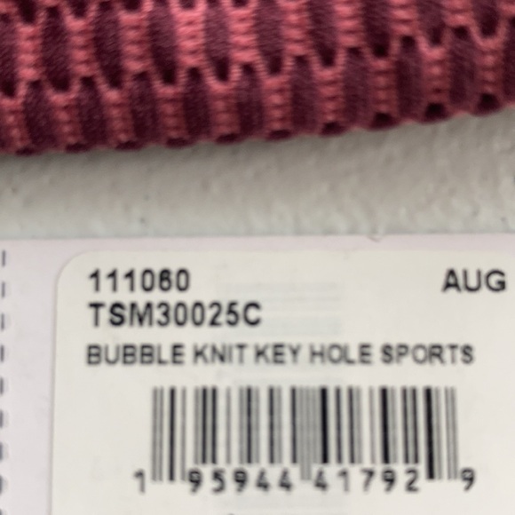 Tahari sport bubble knit keyhole sports bra top S / M or L / XL - Picture 17 of 17